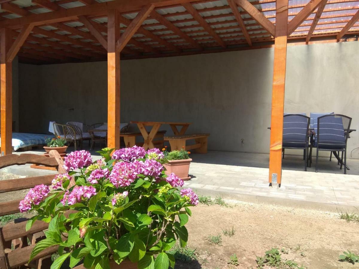 Apartmány U splavu Veselí nad Moravou Exteriér fotografie