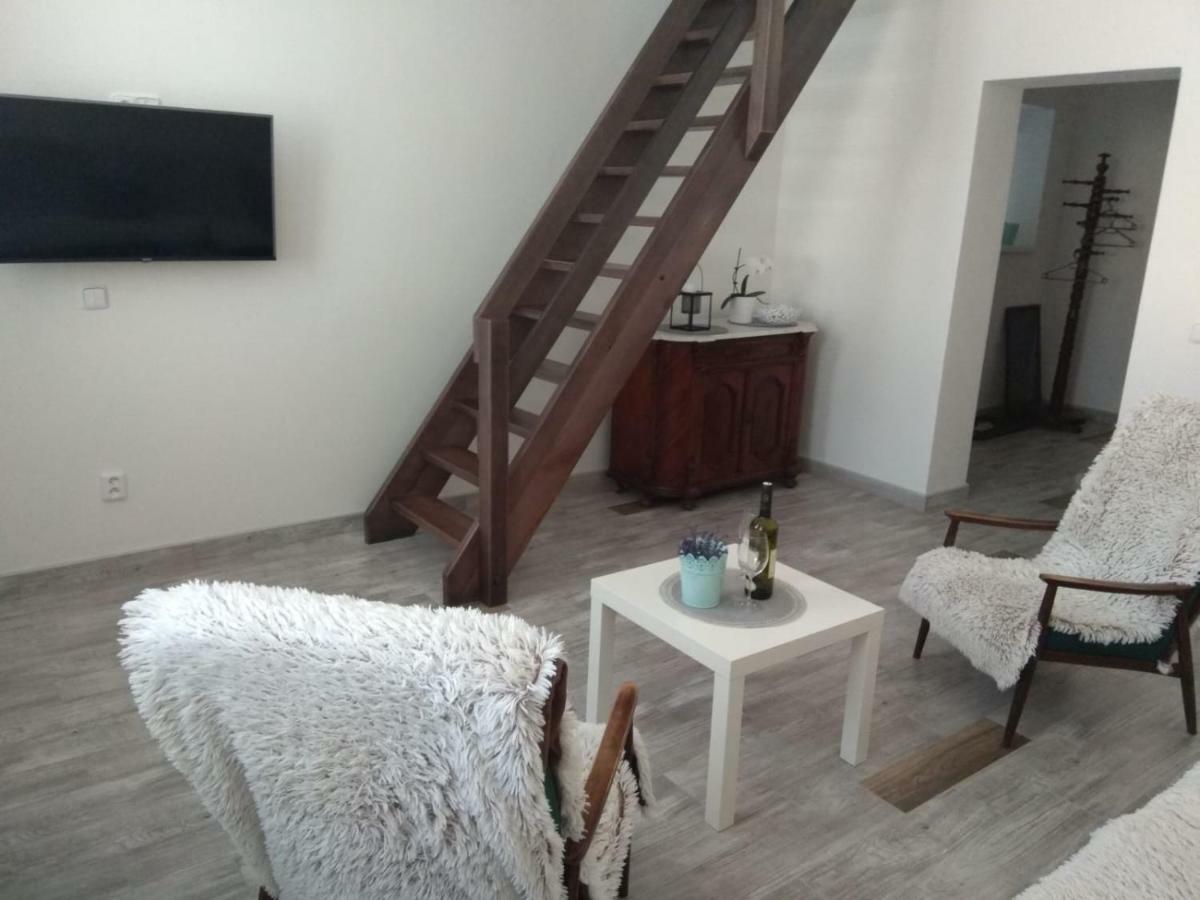Apartmány U splavu Veselí nad Moravou Exteriér fotografie