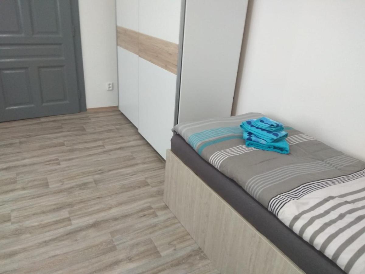 Apartmány U splavu Veselí nad Moravou Exteriér fotografie